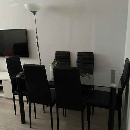 Апартаменты Apartamento Remodelado No Seixal Сейшал Экстерьер фото