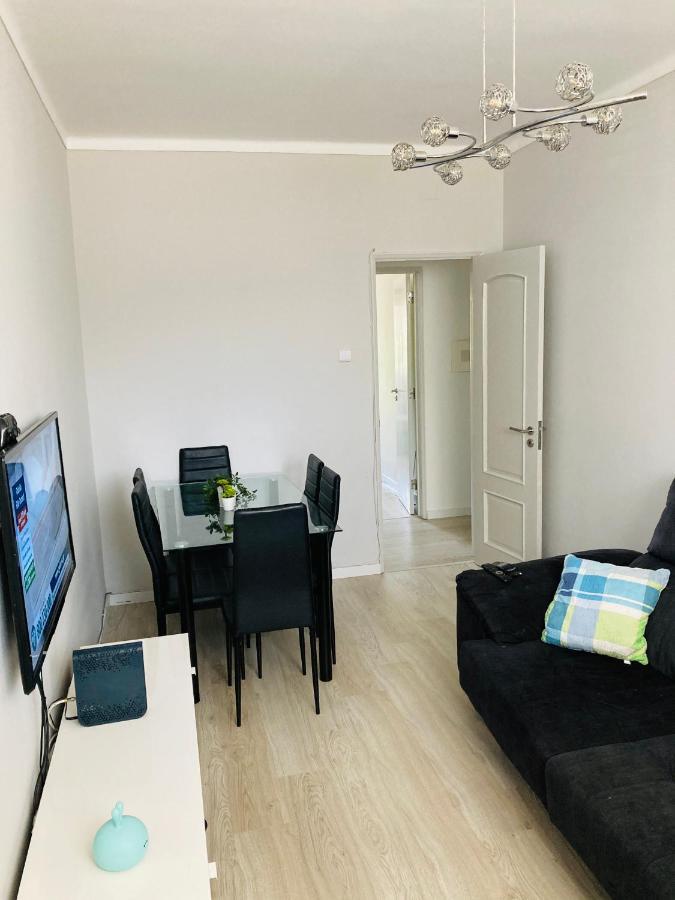 Apartamento Remodelado No Seixal Сейшал Экстерьер фото