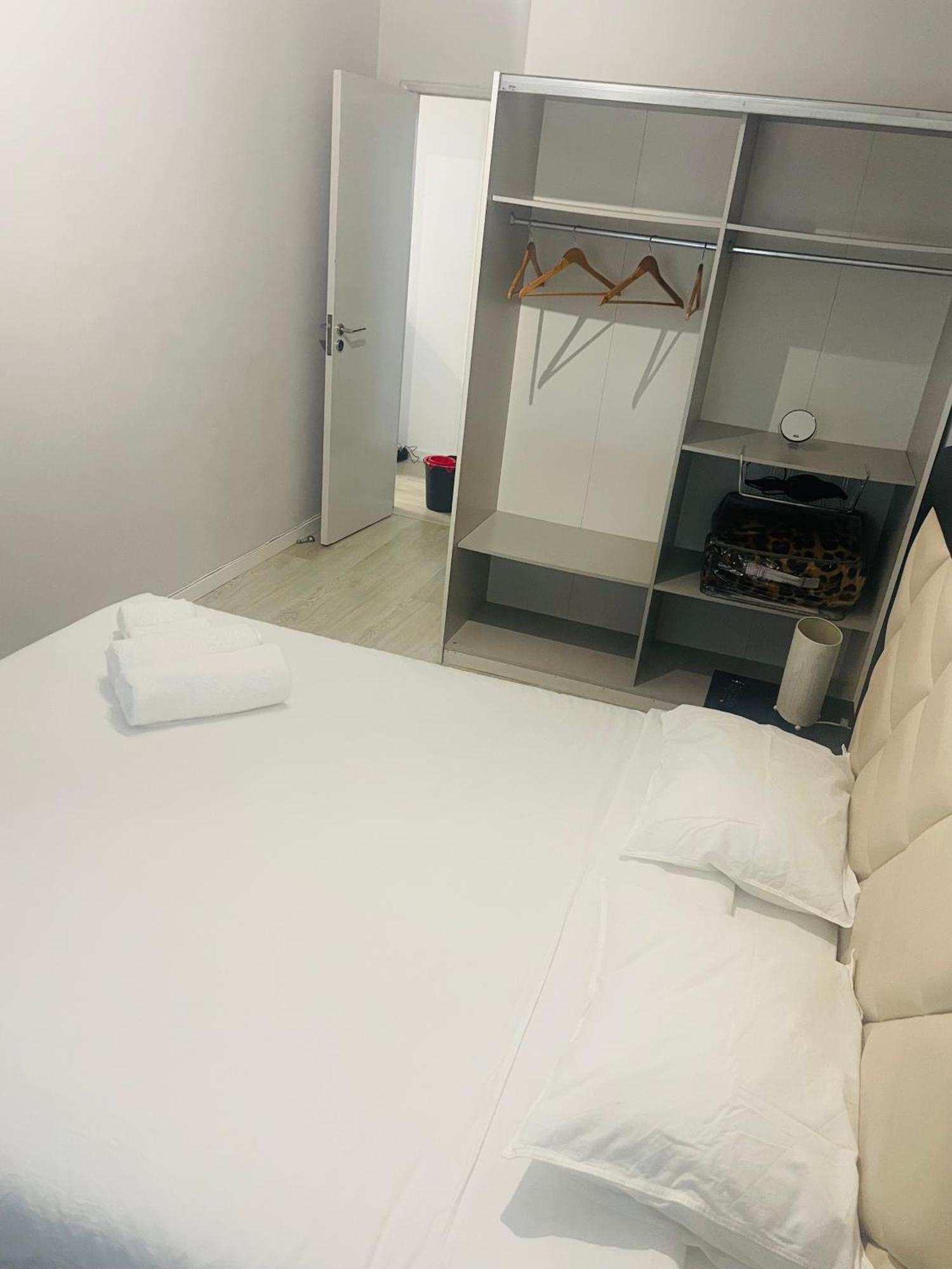 Apartamento Remodelado No Seixal Сейшал Экстерьер фото