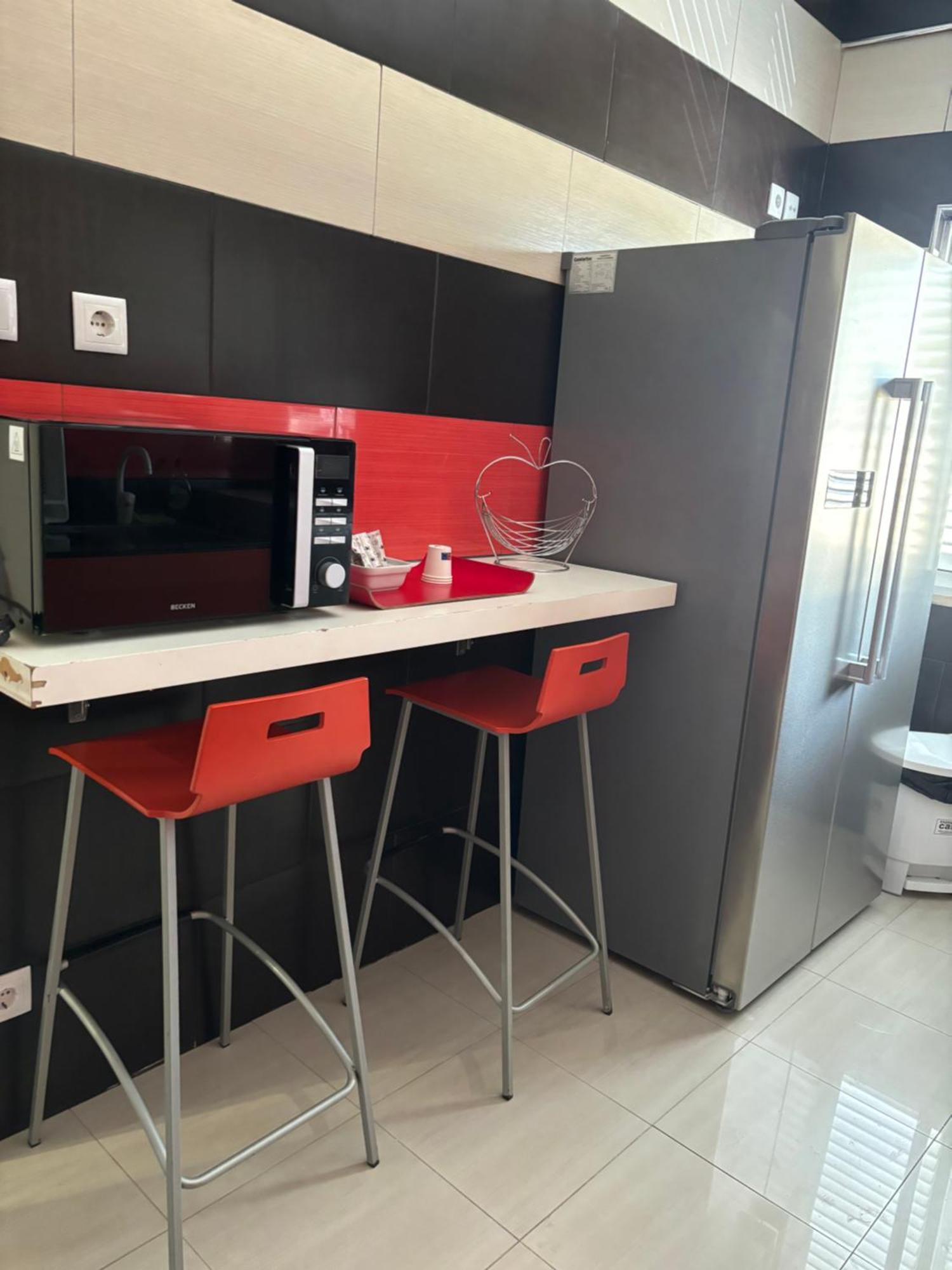 Apartamento Remodelado No Seixal Сейшал Экстерьер фото